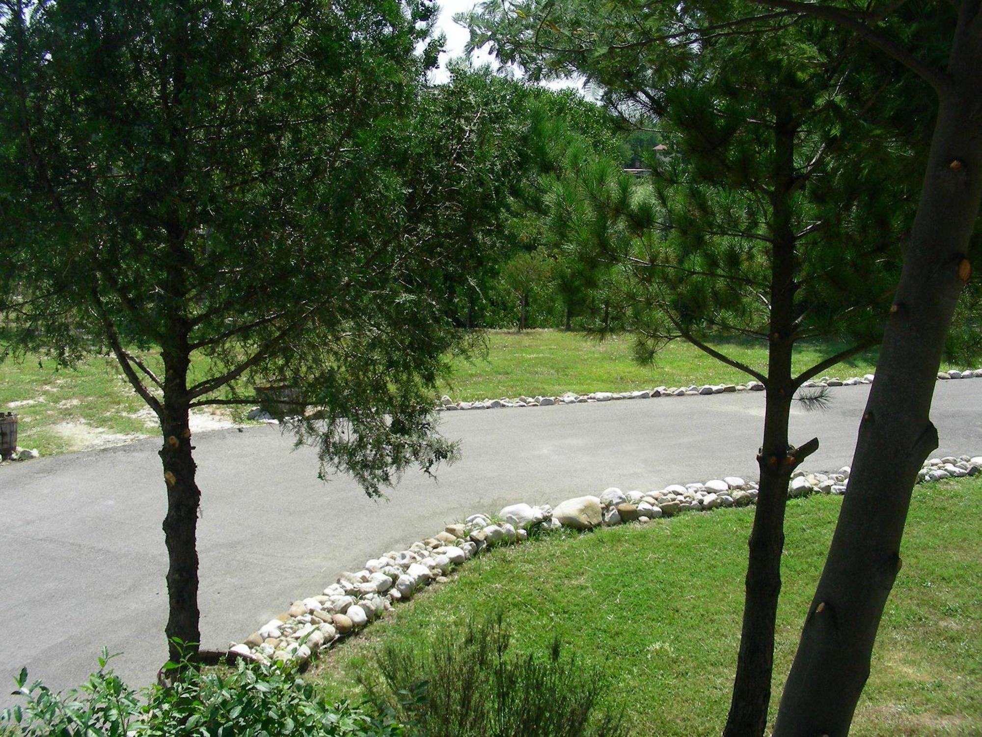 Hotel D.G. Garden Bénévent Extérieur photo