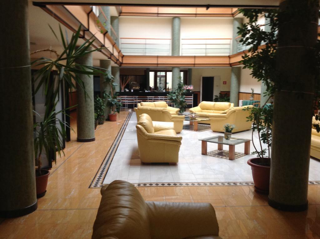 Hotel D.G. Garden Bénévent Extérieur photo