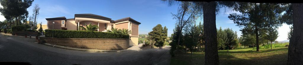Hotel D.G. Garden Bénévent Extérieur photo